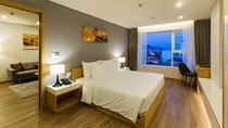 Premium River View One Bed Suite