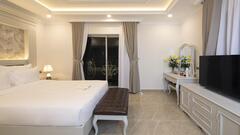 MerPerle Beach Hotel