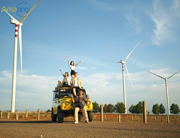 Tour Sài Gòn - Mũi Né 3 Ngày 2 Đêm: Jeep Tour - Bàu Sen