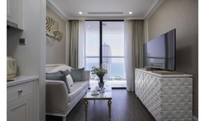 One Bedroom Deluxe Suite