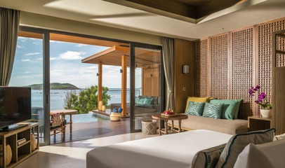 Anantara Beachfront Pool Villa