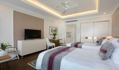 Grand Premium Room