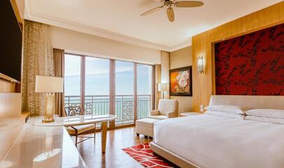 Classic Grand Ocean Room