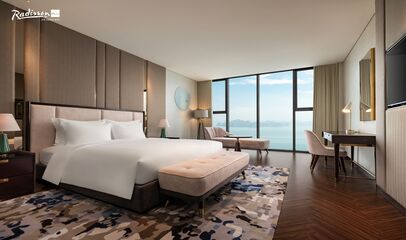 Deluxe Bay View