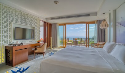 Seaview Balcony Grand (King/twin)