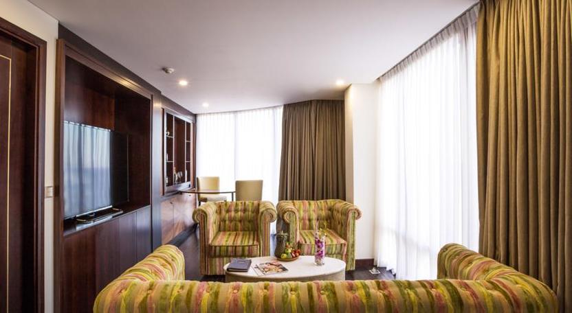 President Suite - Phòng khách 1