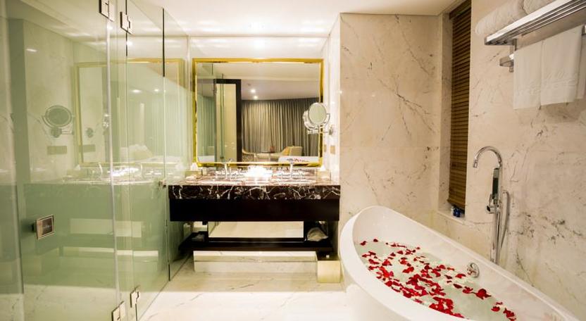 Phòng Junior Suite - WC 1