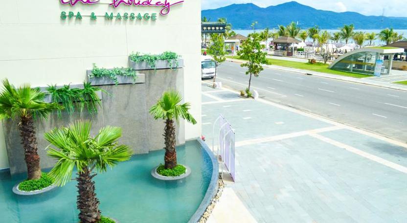 Mặt tiền khách sạn 1