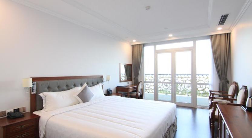 Phòng ngủ 1 giường đôi