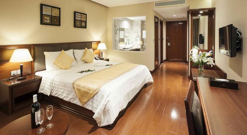 Phòng ngủ 1 giường đôi (2)