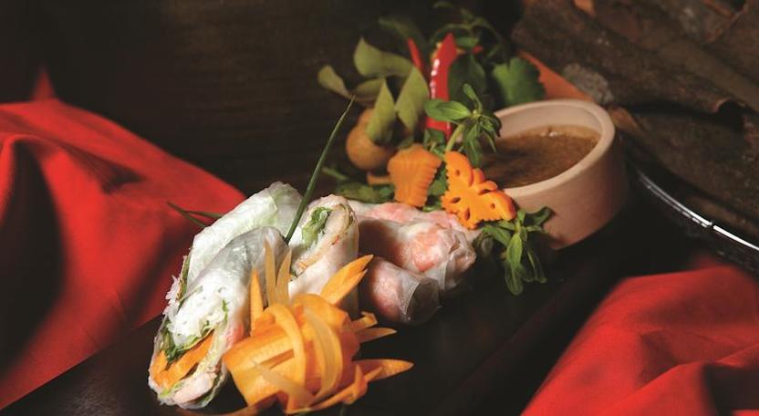 Món ăn tại nhà hàng