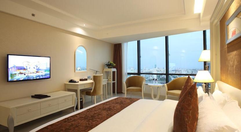 Hạng phòng Junior Suite River View 3