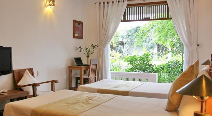 Phòng ngủ hướng vườn 2 giường đơn