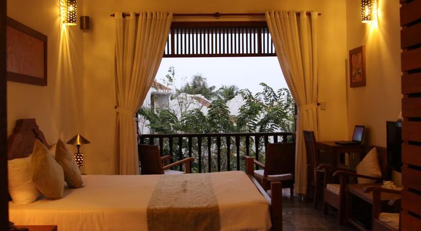 Phòng ngủ hướng vườn