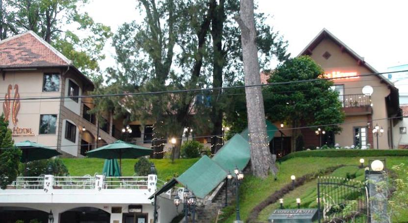 Khách Sạn Bluewater Đà Lạt