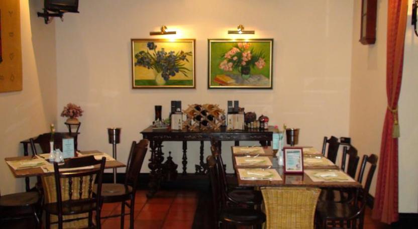 Khách Sạn Bluewater Đà Lạt