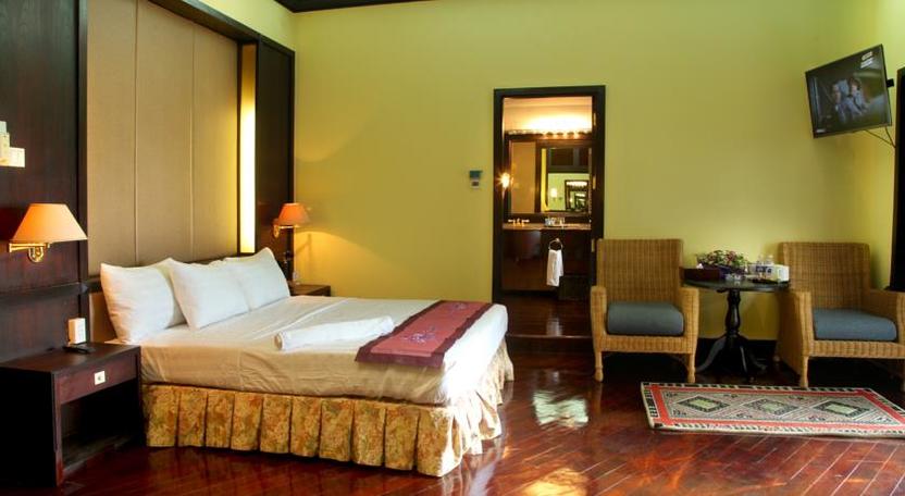 Khách Sạn Bluewater Đà Lạt