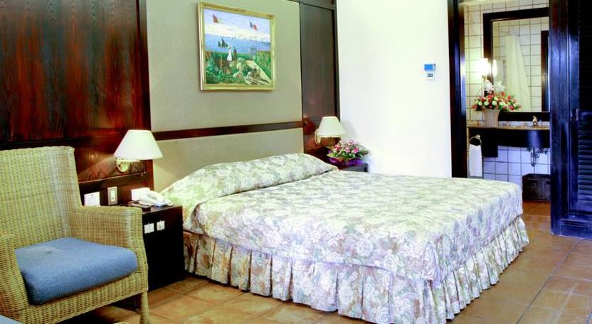 Khách Sạn Bluewater Đà Lạt