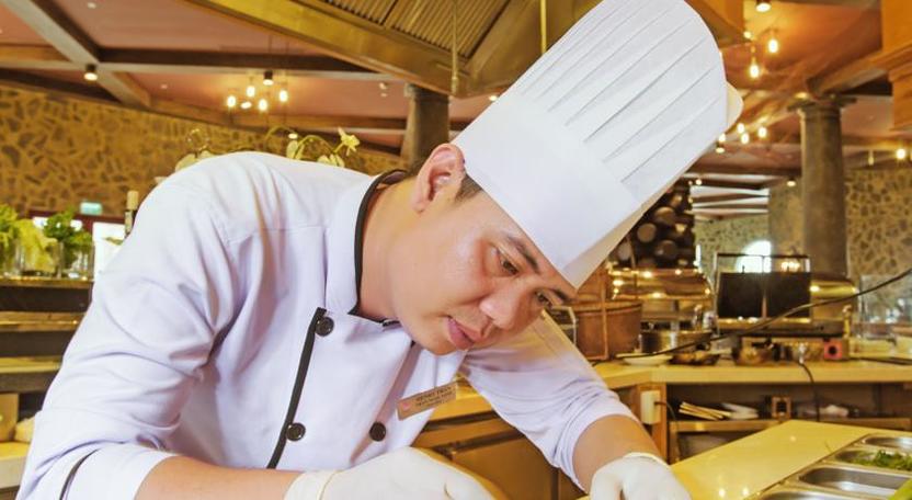 Đầu bếp nhà hàng