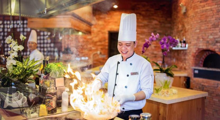 Đầu bếp nhà hàng 1