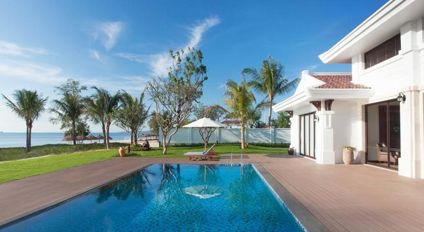 4-Bedroom Villa Ocean View
