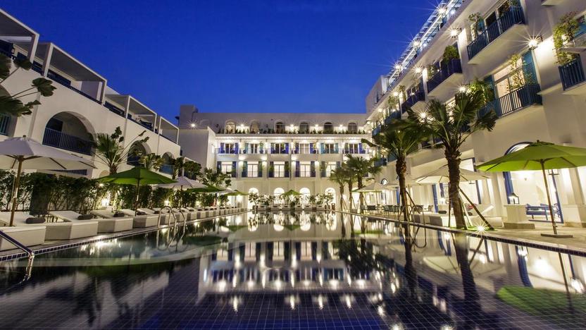 Bể bơi sân vườn 5