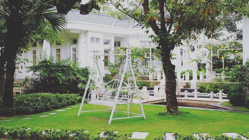 Sân vườn khu Bungalow