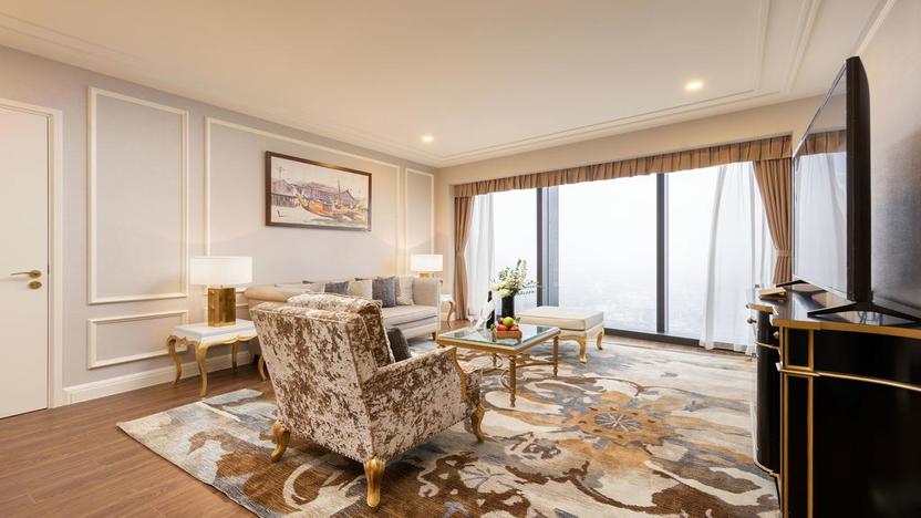 Executive Suite Panoramic