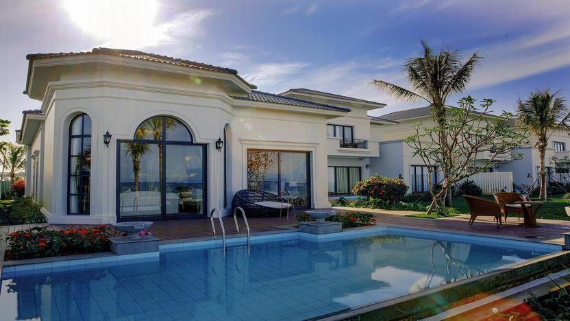 Villa với hồ bơi riêng