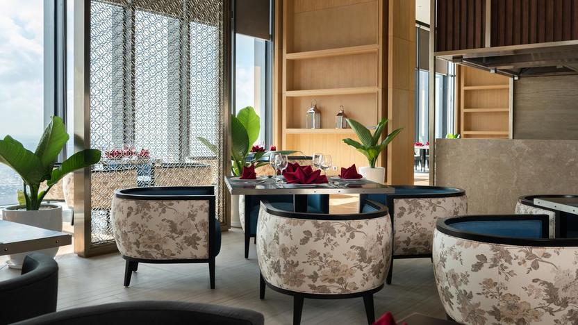 Nhà hàng Lotus tầng 34