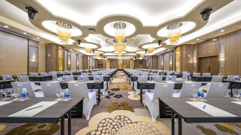 Trung tâm sự kiện, hội họp