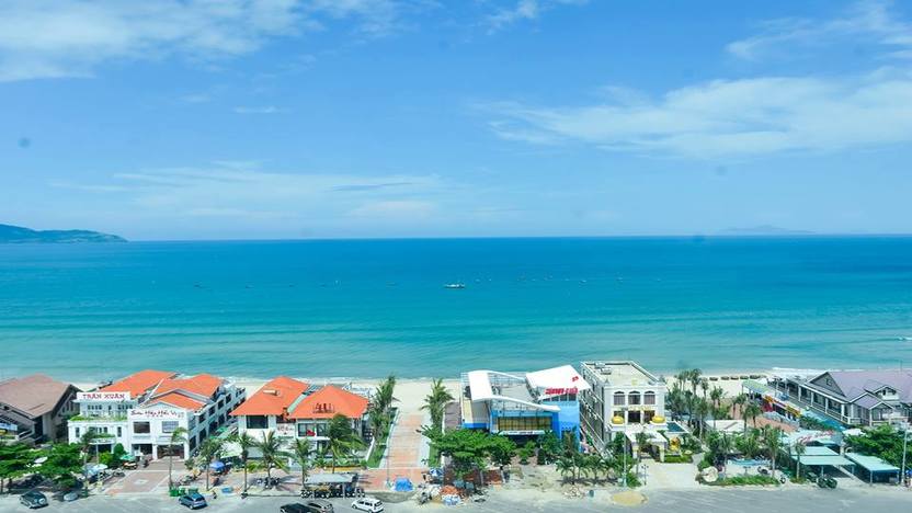 View biển từ khách sạn