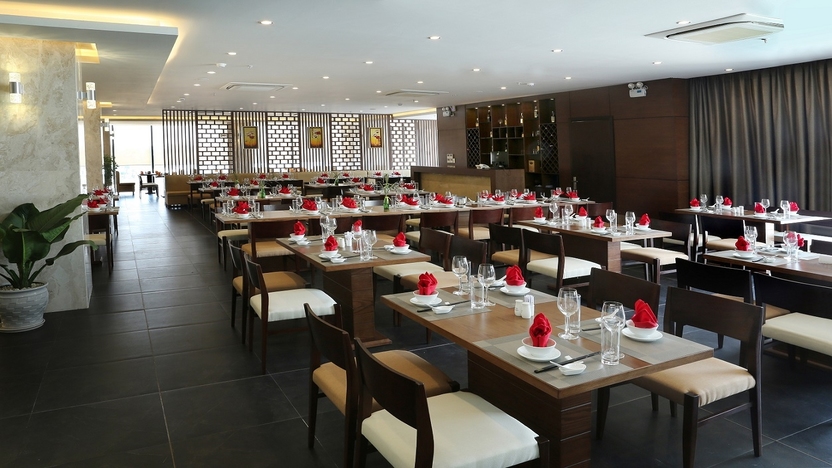 Nhà hàng Grand Sea