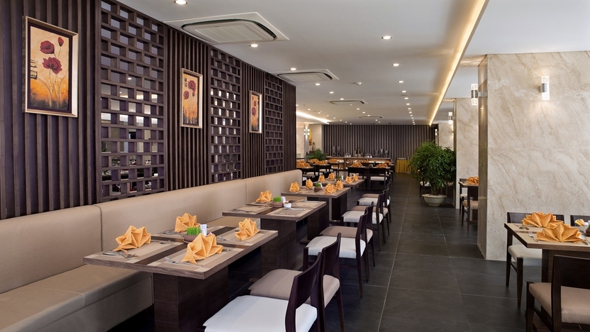 Nhà hàng Grand Sea 2