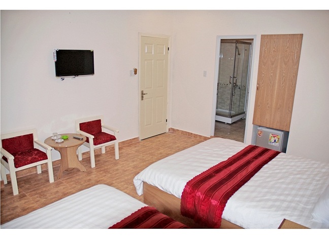 Khách sạn Bát Đạt Đà Lạt