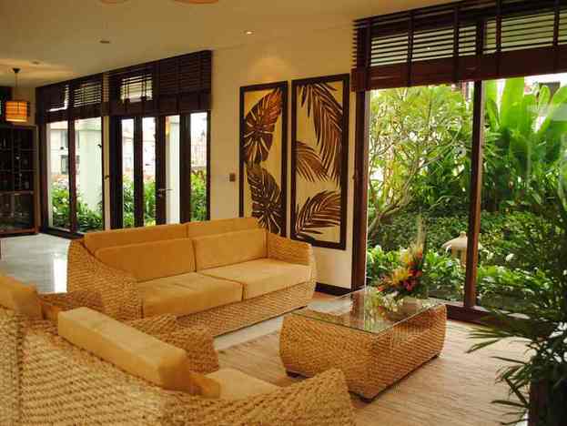 Phòng khách hướng vườn