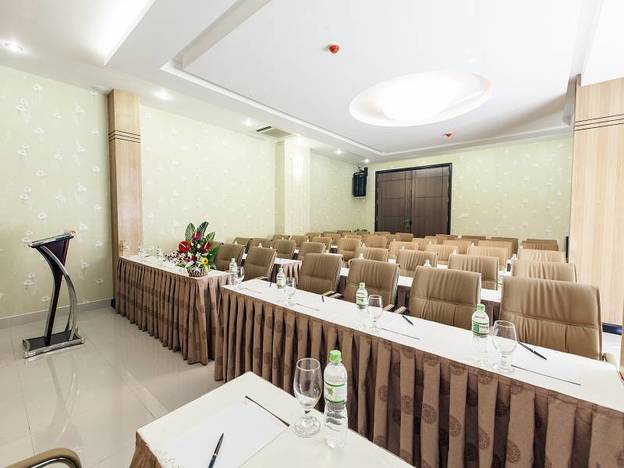 Phòng họp Sapphire