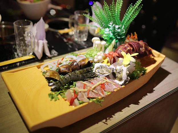 Nhà hàng lẩu - Nguyên liệu