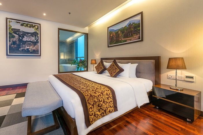 Phòng Premier Deluxe 3