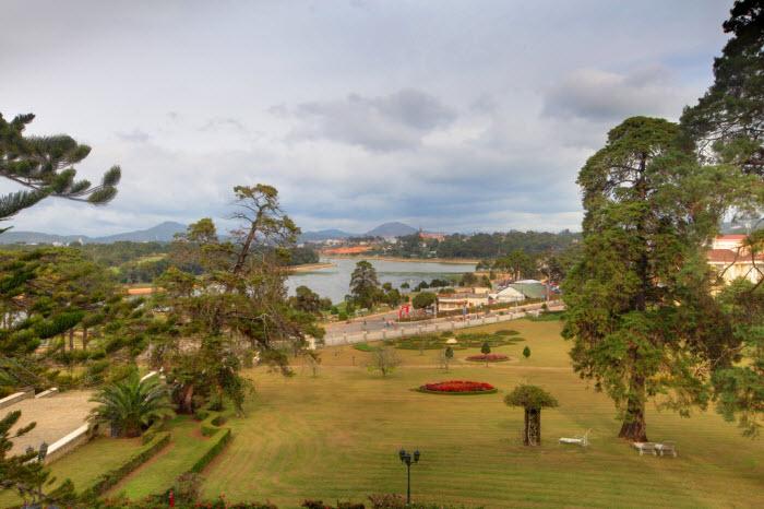 Khách sạn Dalat Palace