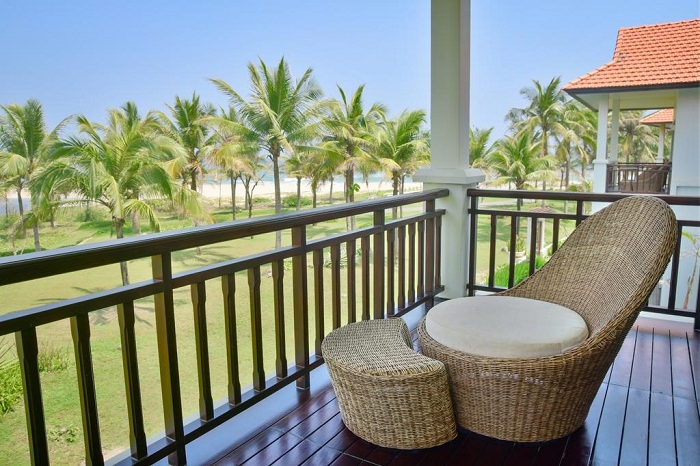 Ban công hướng biển