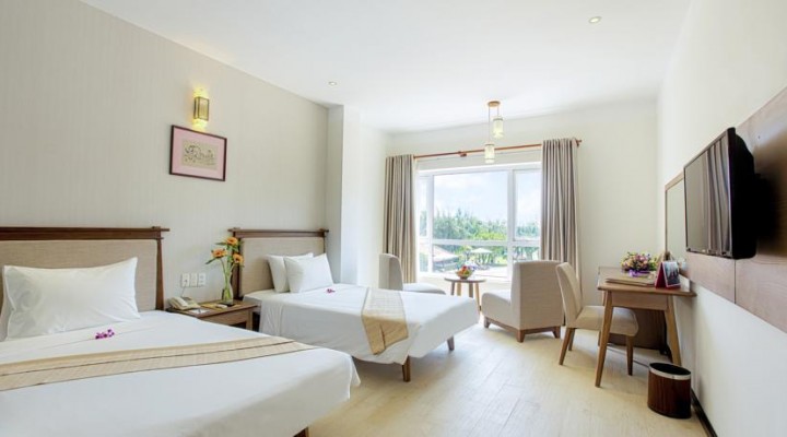 Phòng Superior hướng vườn