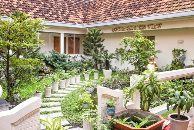VIew vườn khách sạn Oscar Sài Gòn