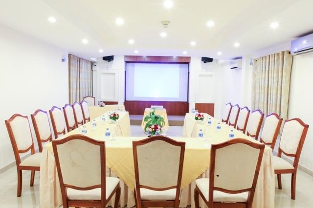 Phòng hội nghị khách sạn Oscar