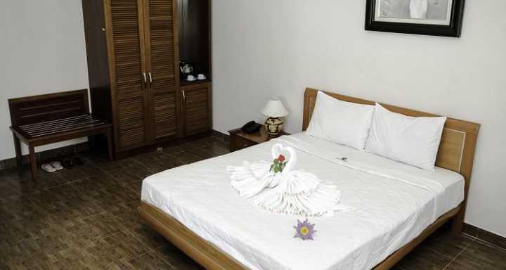 Superior Garden View 1