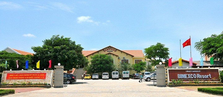 Cổng vào khu nghỉ